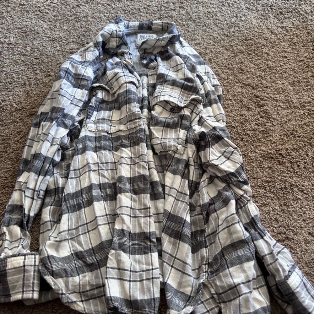 AEO seriously lived in oversized flannel